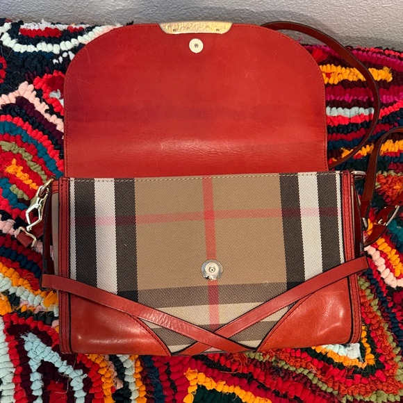 Burberry Orange Leather Crossbody Bag - Picture 3 of 7